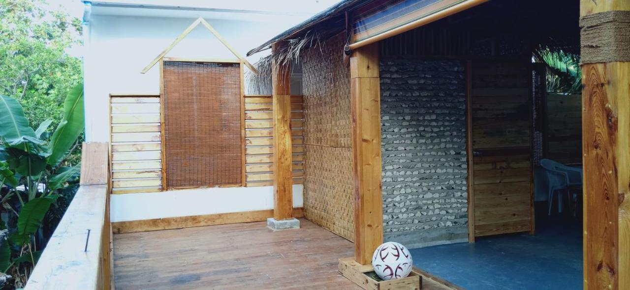 Maalhos Thila Inn Luaran gambar