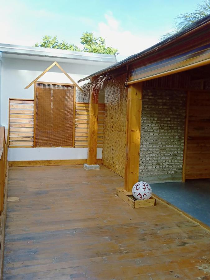 Maalhos Thila Inn Luaran gambar
