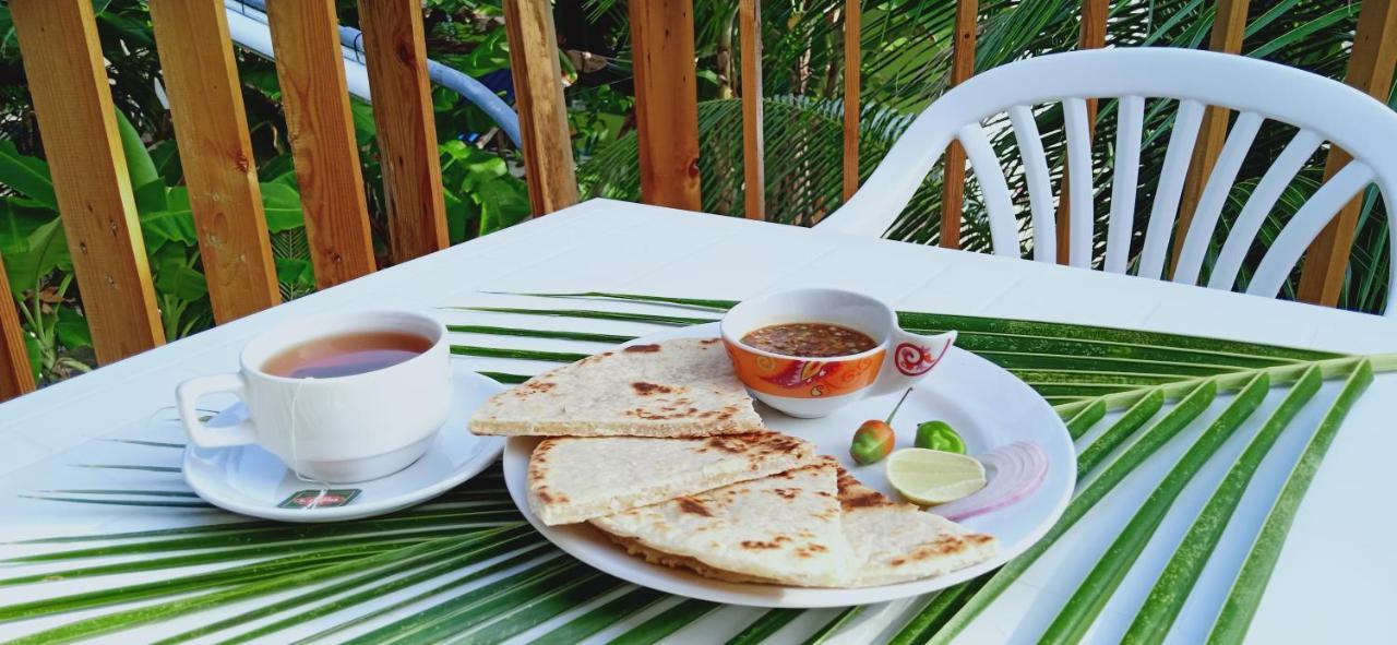 Maalhos Thila Inn Luaran gambar